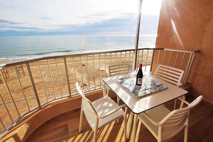 Apartament Apartamento Europa Primera Linea De Playa Guardamar Guardamar del Segura Zewnętrze zdjęcie